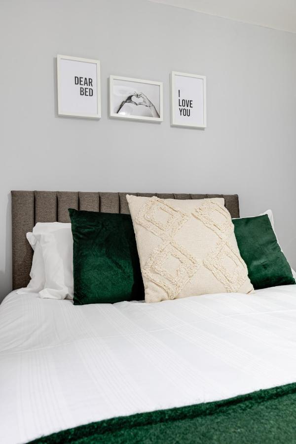 Apartament Cosy Modern Apt In Heart Of Stockport - Sleeps 4 Zewnętrze zdjęcie